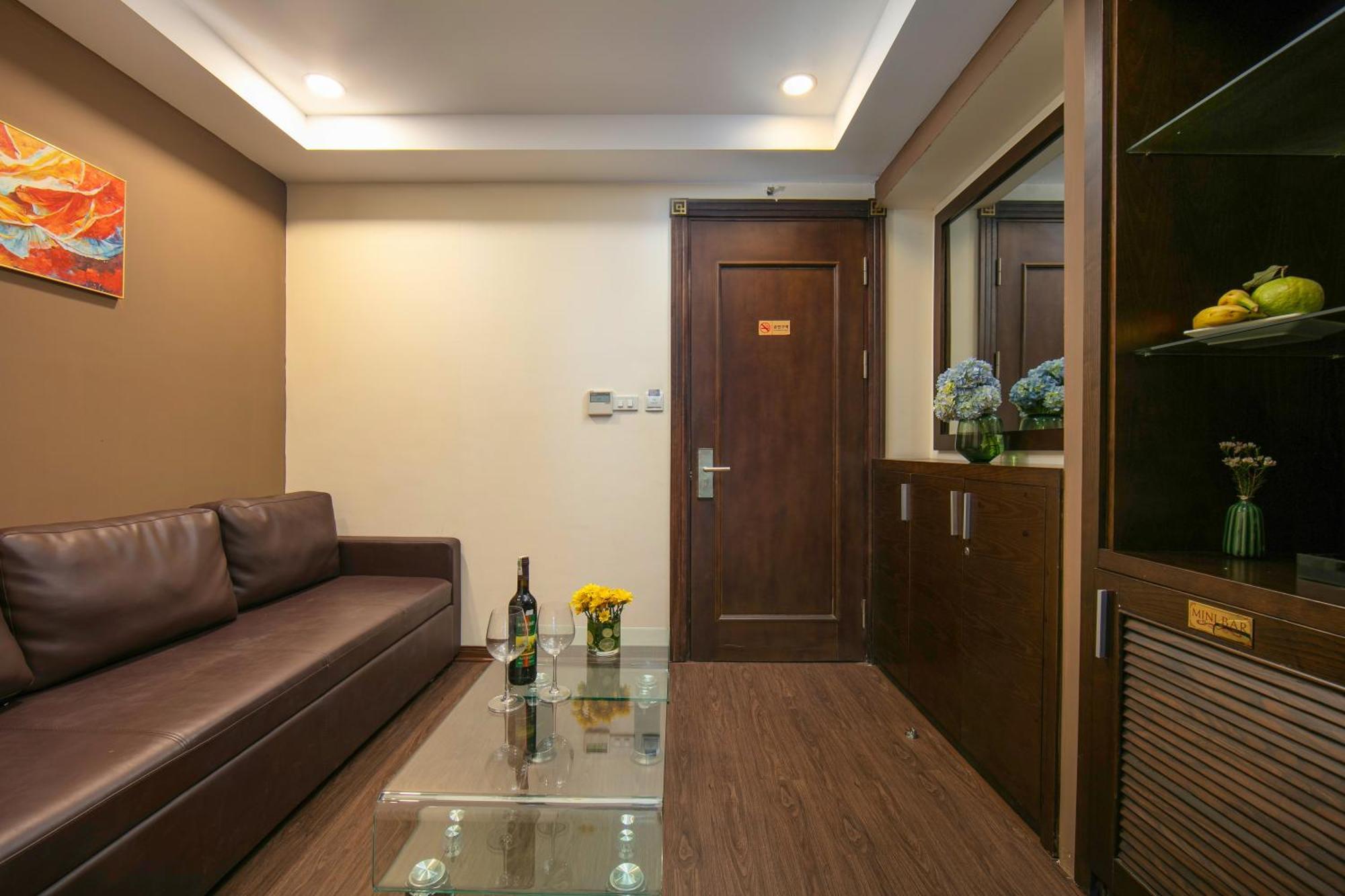 האנוי Brilliant Me Tri Hotel & Spa מראה חיצוני תמונה